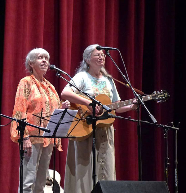 Judy Barrows singing Lands the World Has Never Seen, accompanied by Eli Dale; photo by Gavin Brien, 8/26/17