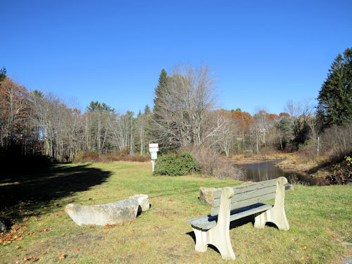 the nature trail above the lake